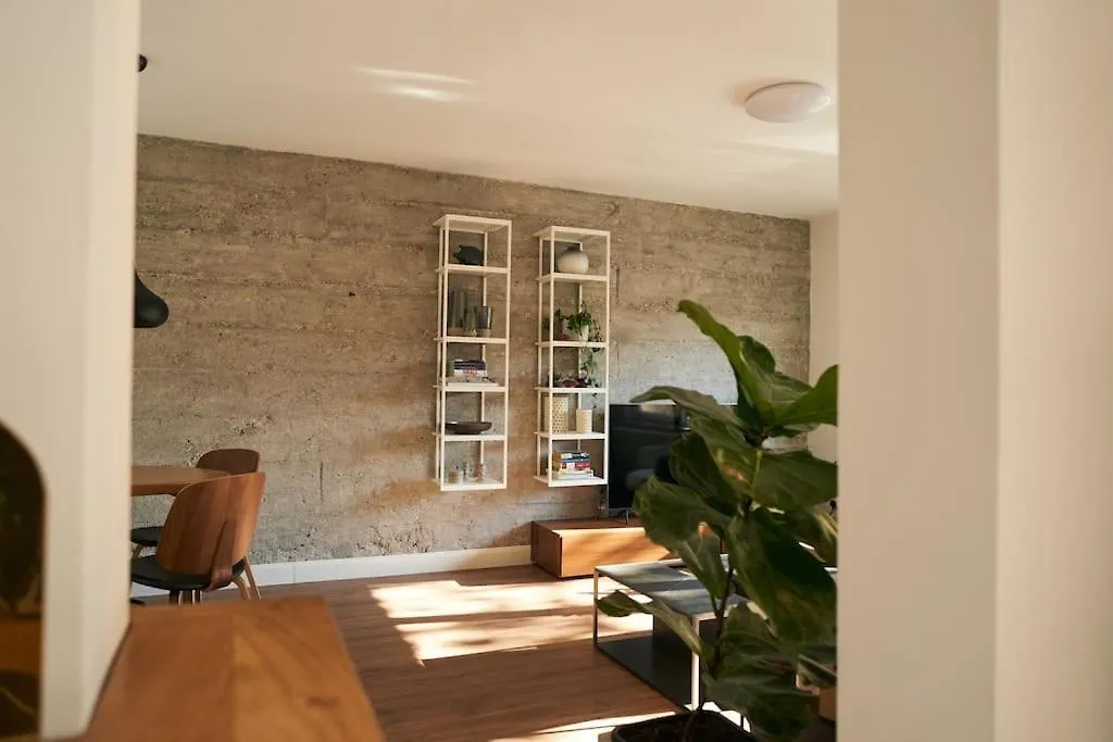 Ultracentral Two Rooms Apartment In Bucharest
