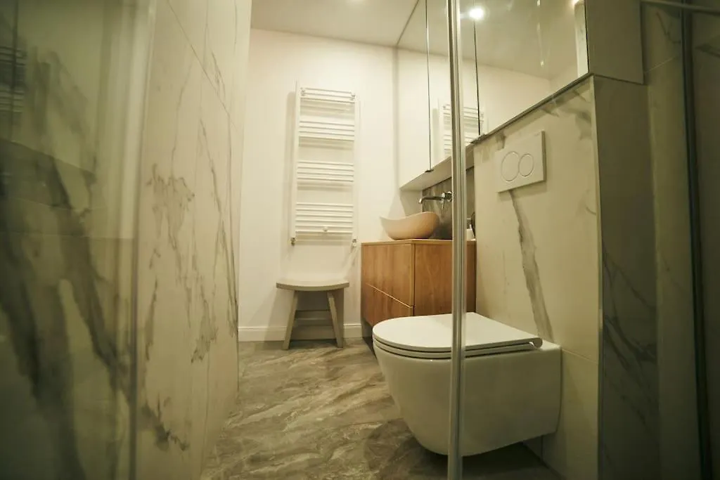 Ultracentral Two Rooms Apartment In Bucharest 0*,