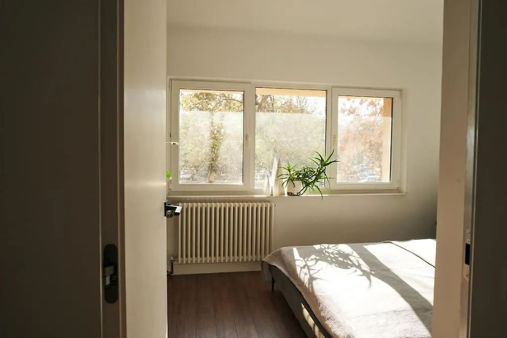 Ultracentral Two Rooms Apartment In Bucharest 0*,